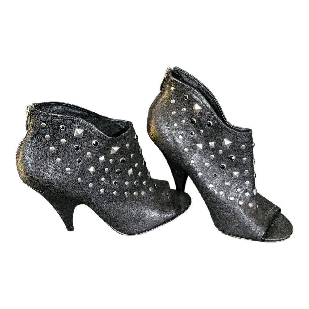 Vince Camuto Annan Black Studded Leather Peep Toe Heel Ankle Booties Size 8.5